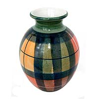 Wee Vase Round Buchanan