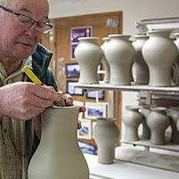 About the pottery, its products and its craftsmen and women